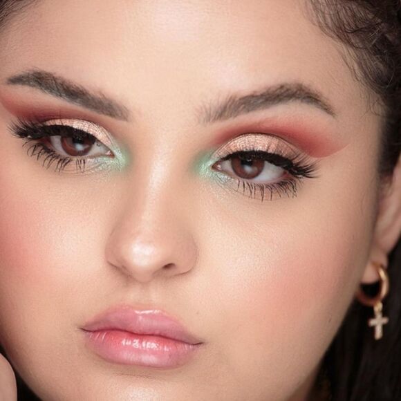 OFRA Mini Mix Palette Good to Go with eye shadows, highlighter, blush & bronzer - Picture 7 of 10